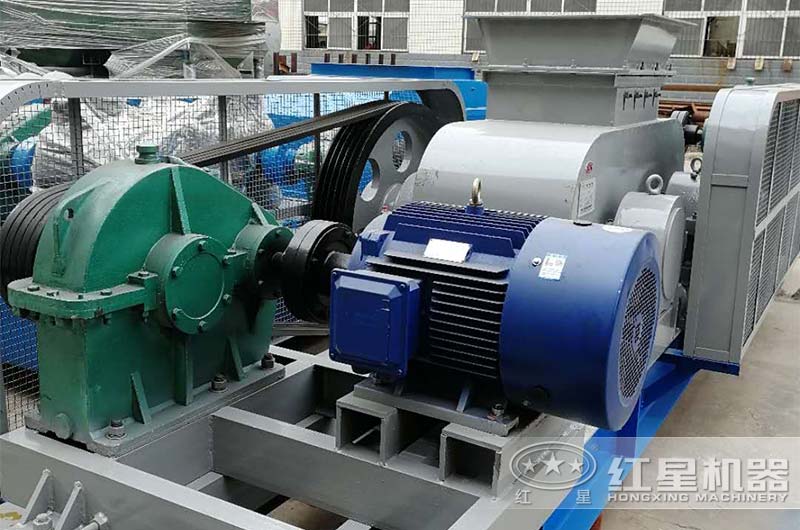 2PG1560對輥機(jī) 2PG1560對輥機(jī)